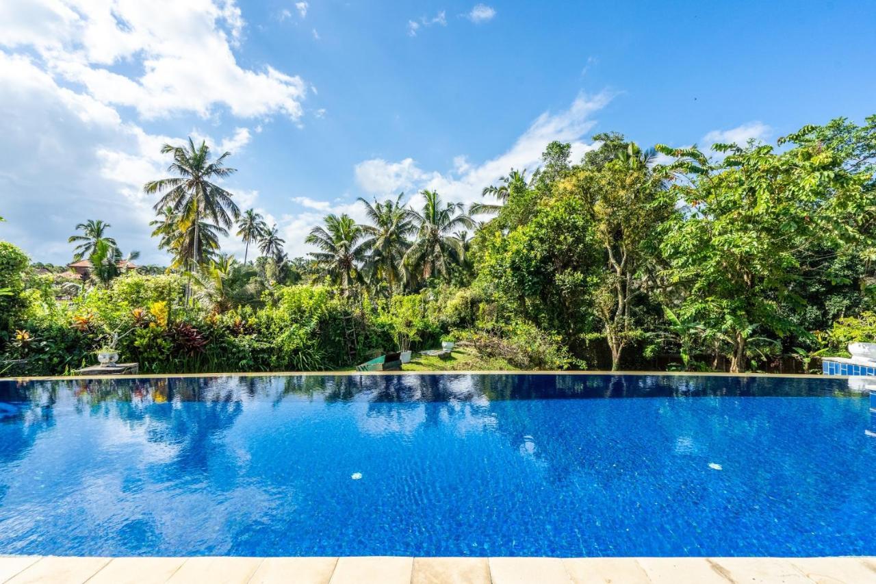 Tirta Tawar Villa Ubud Exterior photo