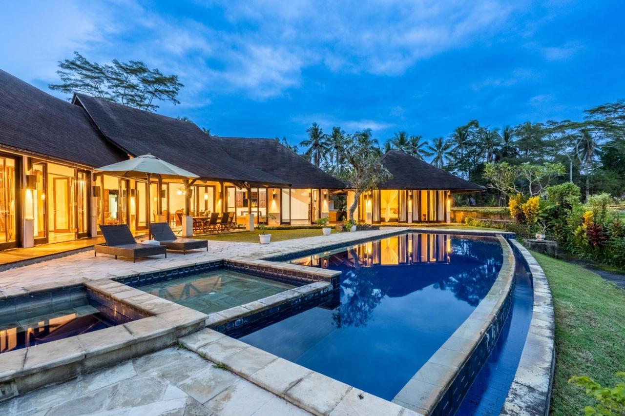 Tirta Tawar Villa Ubud Exterior photo