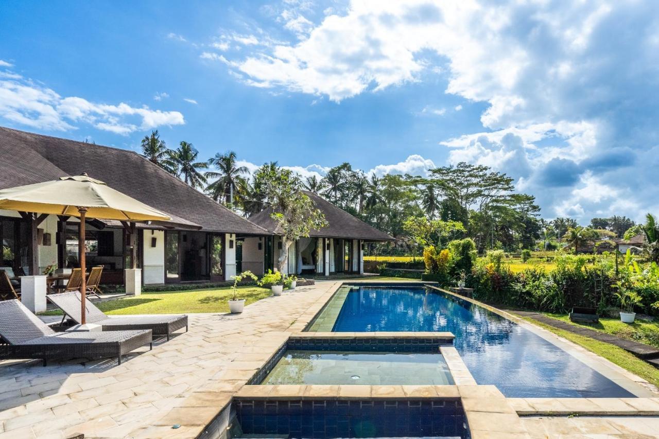 Tirta Tawar Villa Ubud Exterior photo